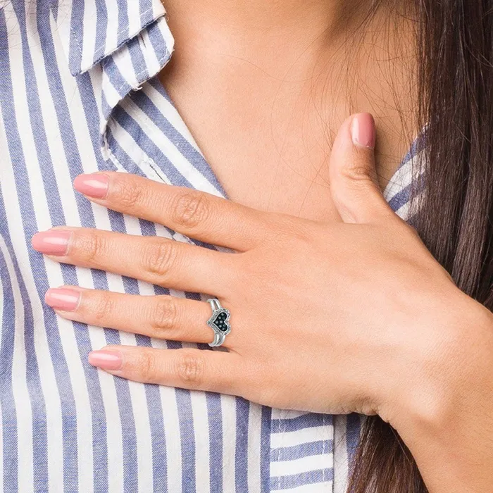 Goldia Rings White Night Sterling Silver Rhodiumplated White and Blue Diamond Heart Ring